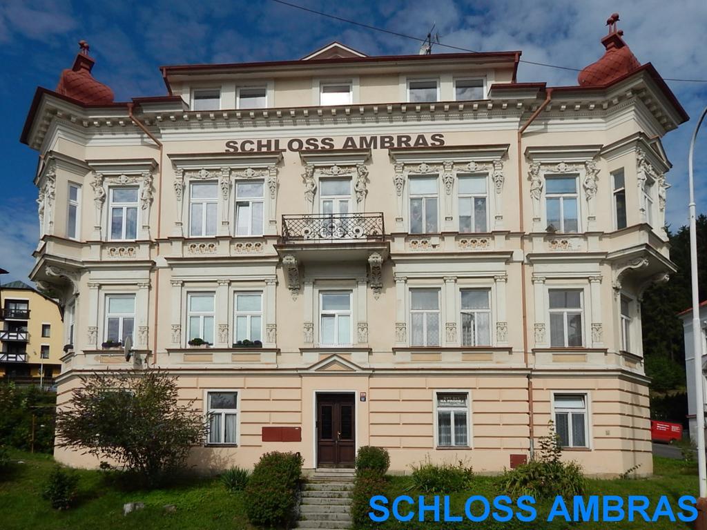 Schloss Ambras Mariánské Lázně Chambre photo